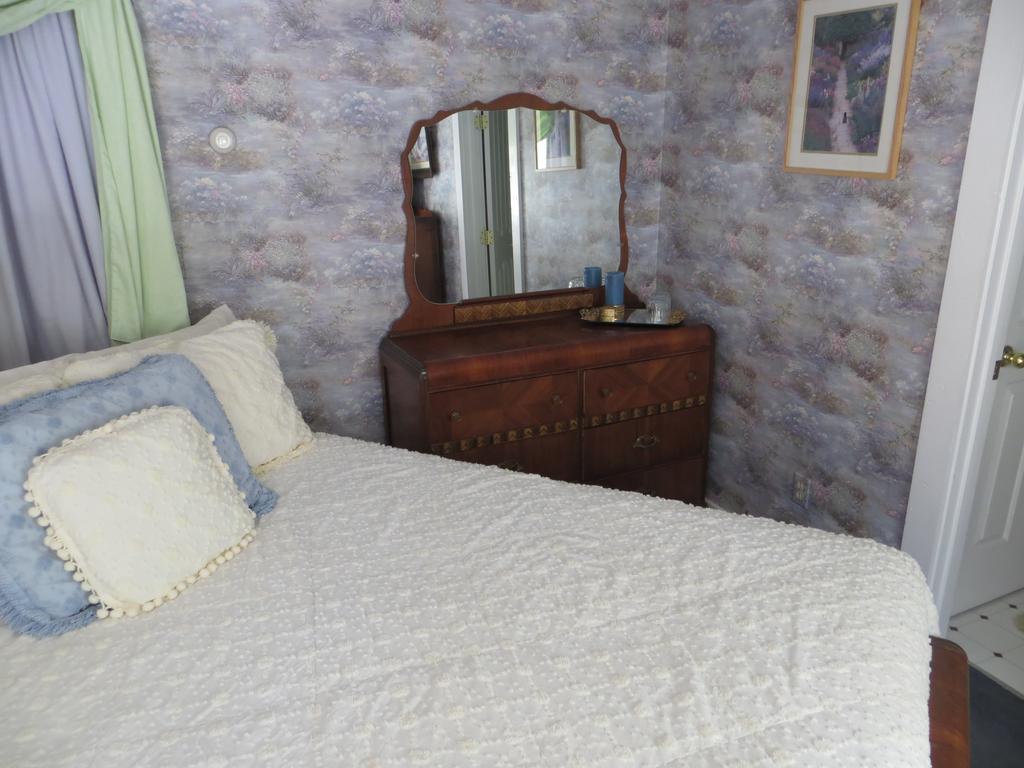 Edith Palmer'S Country Inn, Historical Bed & Breakfast バージニアシティ エクステリア 写真