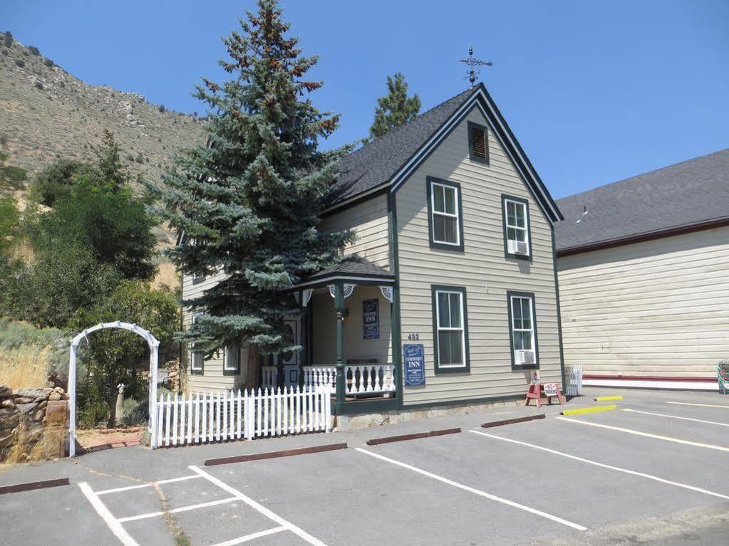 Edith Palmer'S Country Inn, Historical Bed & Breakfast バージニアシティ エクステリア 写真